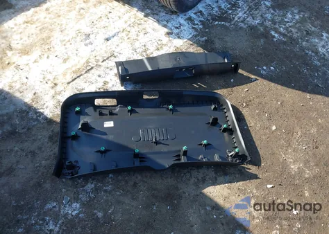 2022 Jeep Renegade Latitude 4X4 из США, поврежденный, VIN ZACNJDB19NPN65667